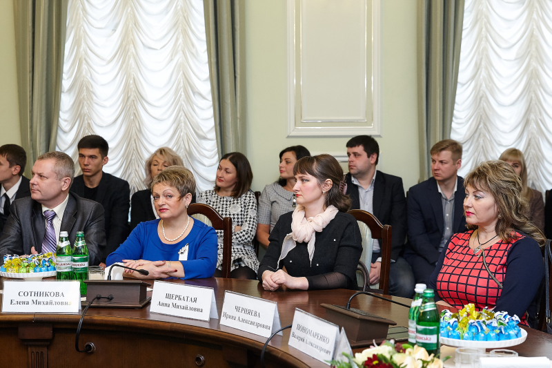 Ігор Терехов вручив премії Харківської міської ради