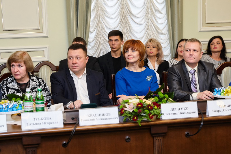 Ігор Терехов вручив премії Харківської міської ради