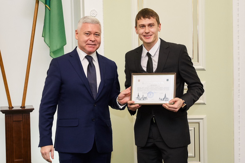 Ігор Терехов вручив премії Харківської міської ради