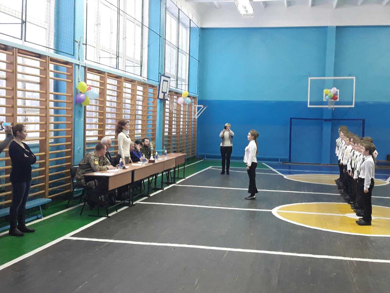 В Індустріальному районі пройшов конкурс серед школярів до Дня Збройних Сил України