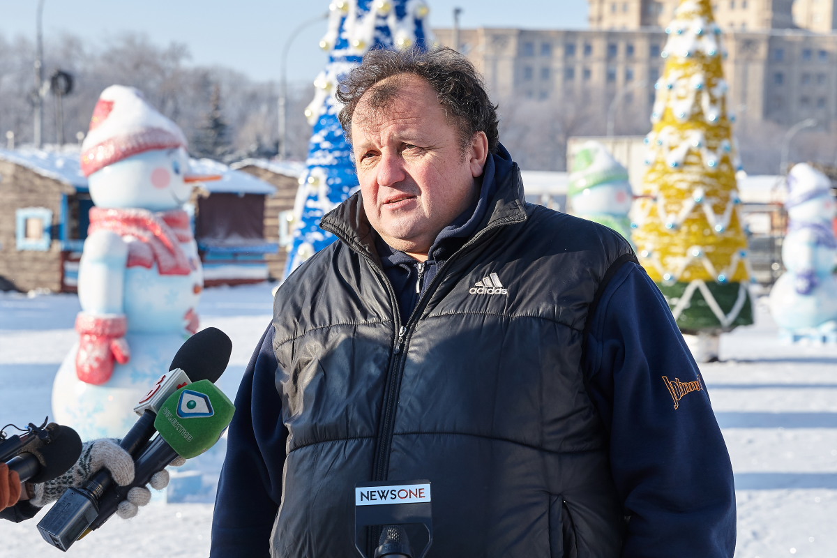 Сьогодні на площі Свободи відкриється головна ялинка міста