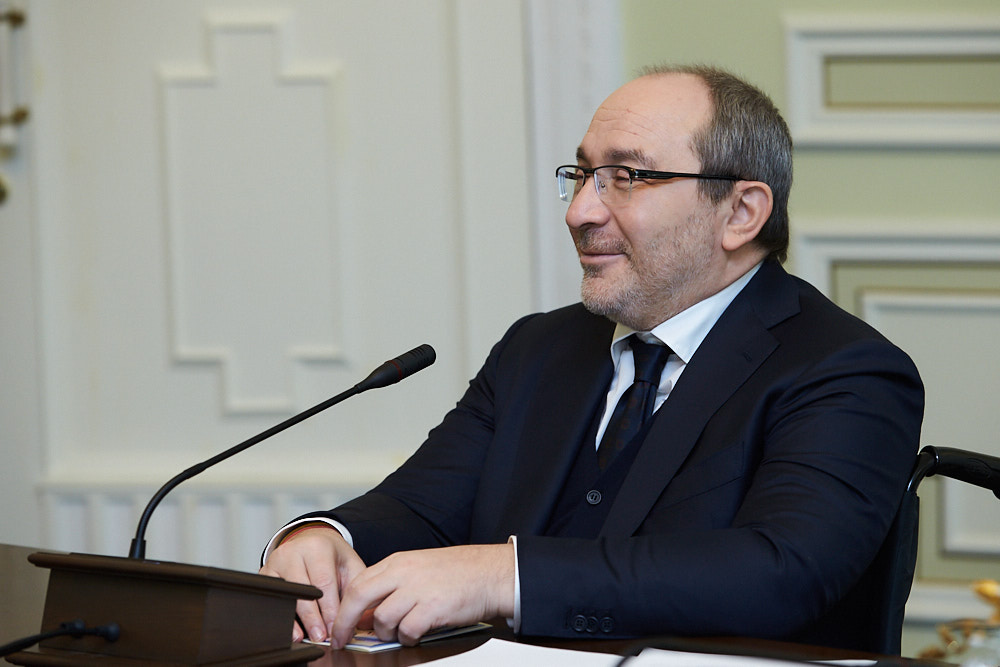 Геннадій Кернес: 67 дітей з багатодітних сімей отримали нову домівку