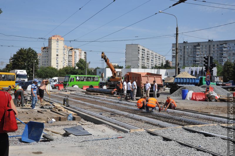 Будівництво переїзду Гагаріна - Кірова на стадії завершення