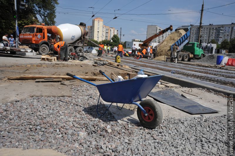 Будівництво переїзду Гагаріна - Кірова на стадії завершення
