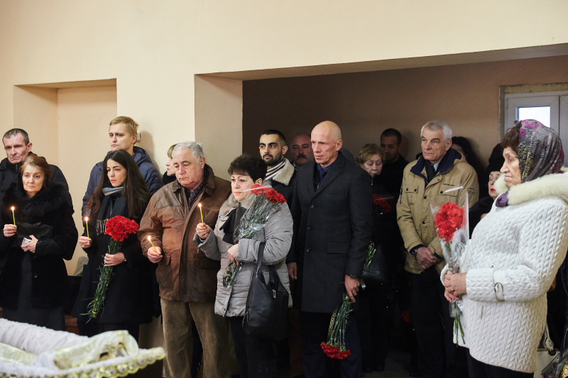 Колеги і близькі попрощалися з Олександром Стеріним