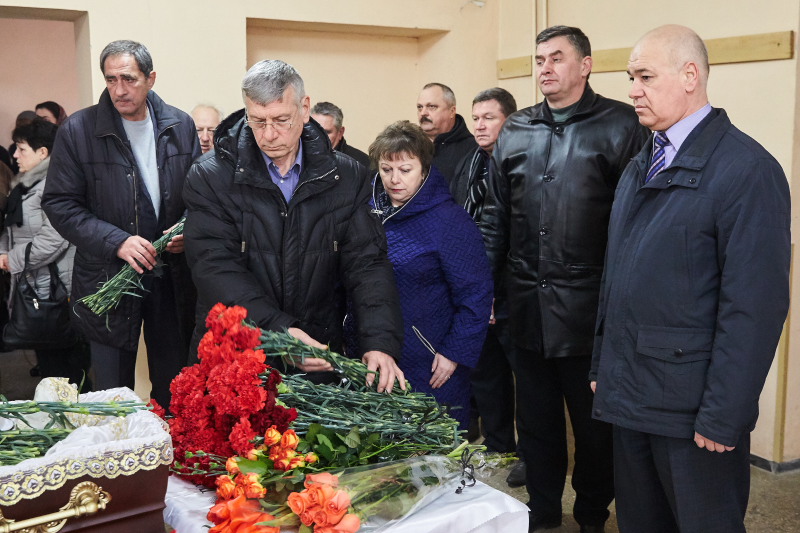 Колеги і близькі попрощалися з Олександром Стеріним