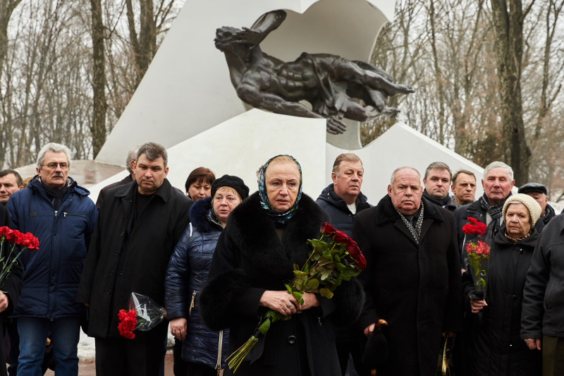 Колеги і близькі попрощалися з Олександром Стеріним