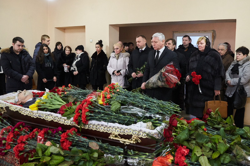 Колеги і близькі попрощалися з Олександром Стеріним