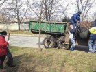 У районах міста - весняний благоустрій території