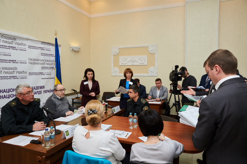 Геннадій Кернес провів особистий прийом в Академії Нацгвардії