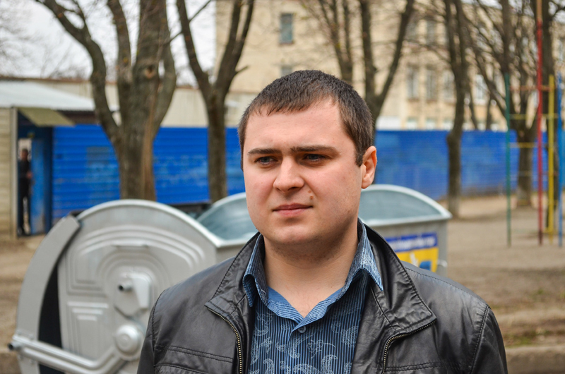 У Харкові продовжують оновлювати сміттєві контейнери