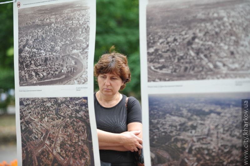 У саду Шевченка відкрилася унікальна фотовиставка