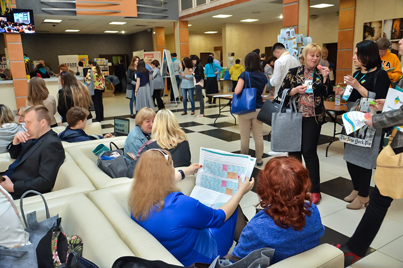 У Харкові проходить національна (не)конференція «EdCamp Ukraine – 2017»