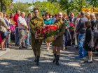 У сквері Кандаурова поклали квіти до пам'ятника воїнам-визволителям