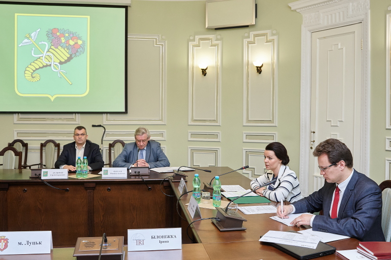 Українські міста переймають досвід Харківської міськради