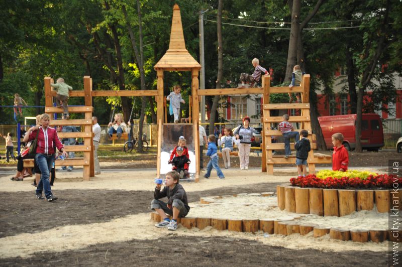 У Харкові з'явилася «Галявина казок»