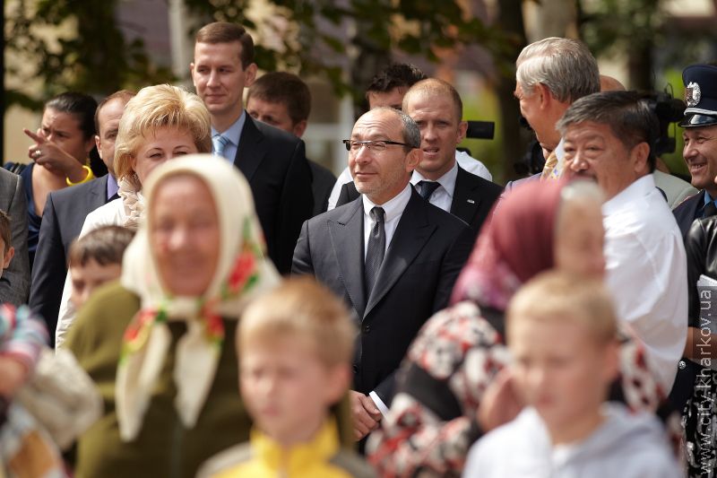 На бульварі Юр'єва відкрили оновлений сквер