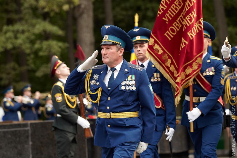 На Меморіалі Слави в Лісопарку вшанували пам'ять загиблих за Вітчизну