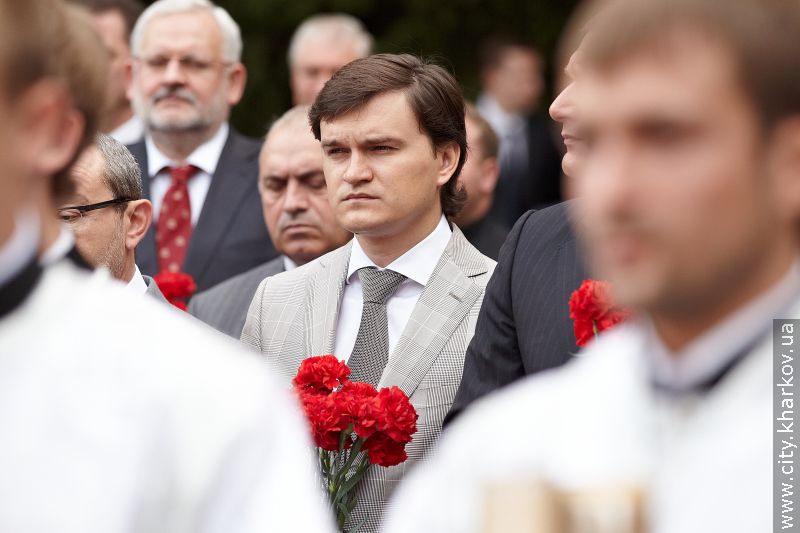 На Меморіалі Слави в Лісопарку вшанували пам'ять загиблих за Вітчизну