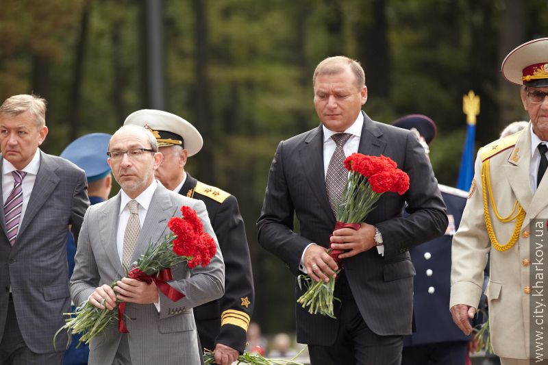 На Меморіалі Слави в Лісопарку вшанували пам'ять загиблих за Вітчизну