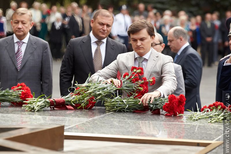 На Меморіалі Слави в Лісопарку вшанували пам'ять загиблих за Вітчизну