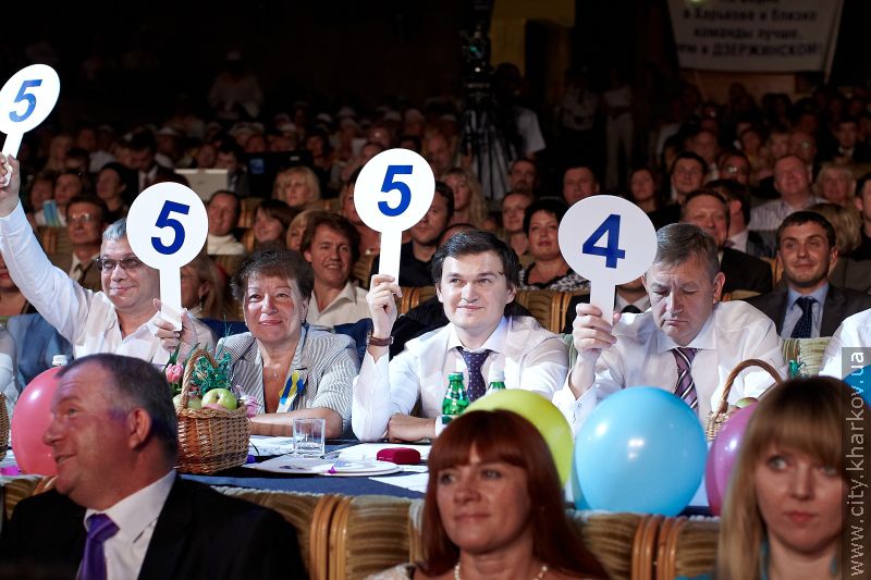 Володимир Котковський переміг у конкурсі «Найкращий голова району - 2011»
