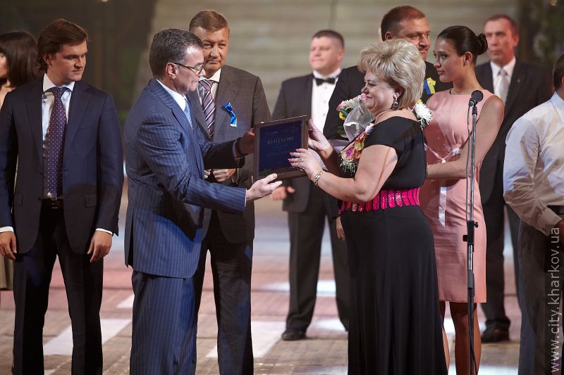 Володимир Котковський переміг у конкурсі «Найкращий голова району - 2011»