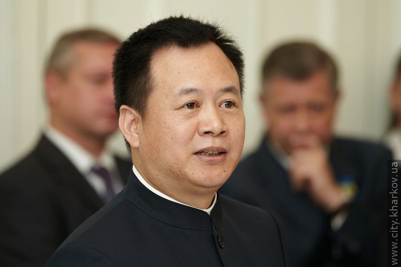 Геннадій Кернес провів прийом на честь делегацій міст-побратимів і партнерів