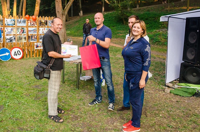 У Саржиному яру нагородили переможців фотопроекту «Герої нашого часу»