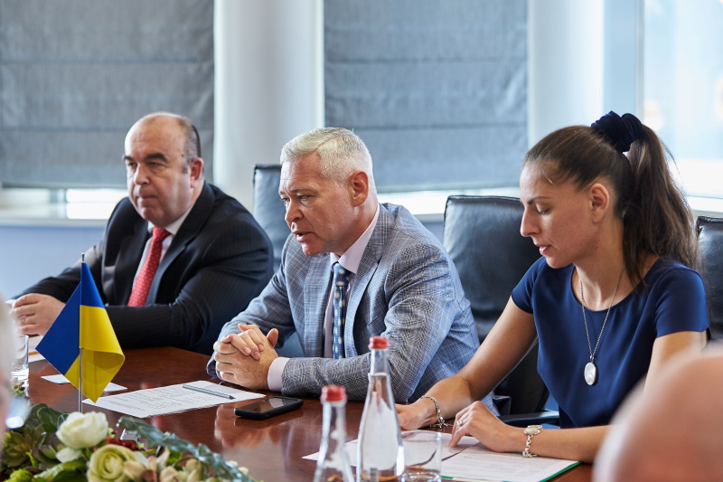 Шведську делегацію ОБСЄ поінформували про соціально-економічну ситуацію в Харкові