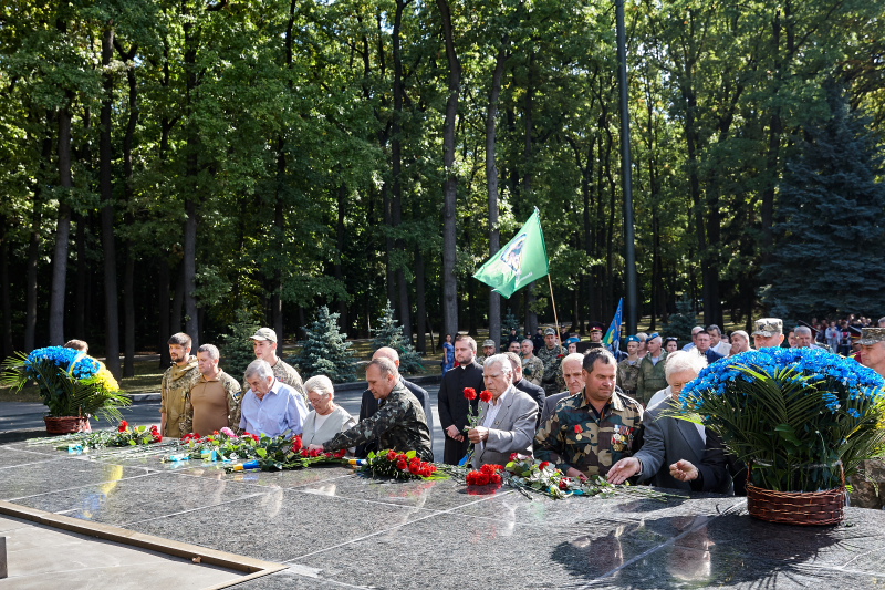 У місті відзначають День Харківської області