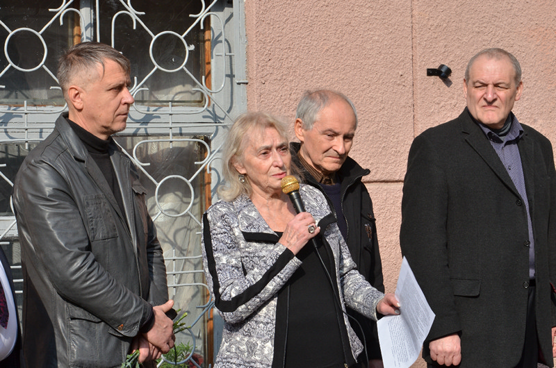 У Харкові встановили меморіальну дошку правозахиснику і генералу Петру Григоренку