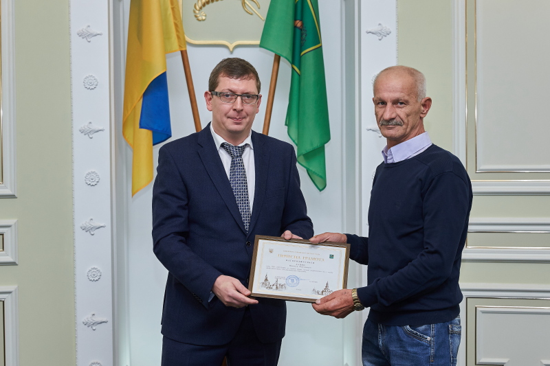 У міськраді привітали водіїв та працівників дорожнього господарства зі святом
