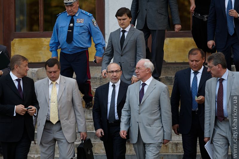 Прем'єр-міністр України прибув до Харкова