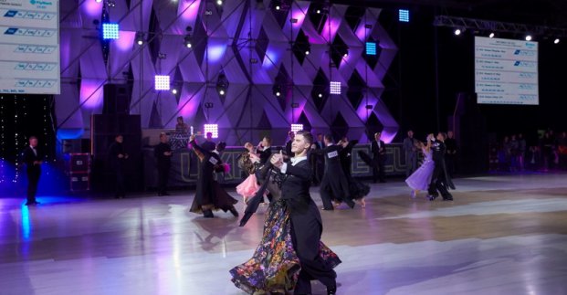 У харківському аеропорту проходить наймасштабніший в країні турнір з бальних танців