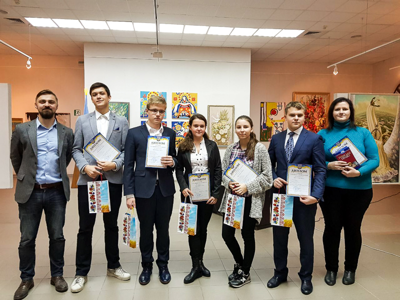 Харківські школярі стали переможцями всеукраїнських предметних турнірів