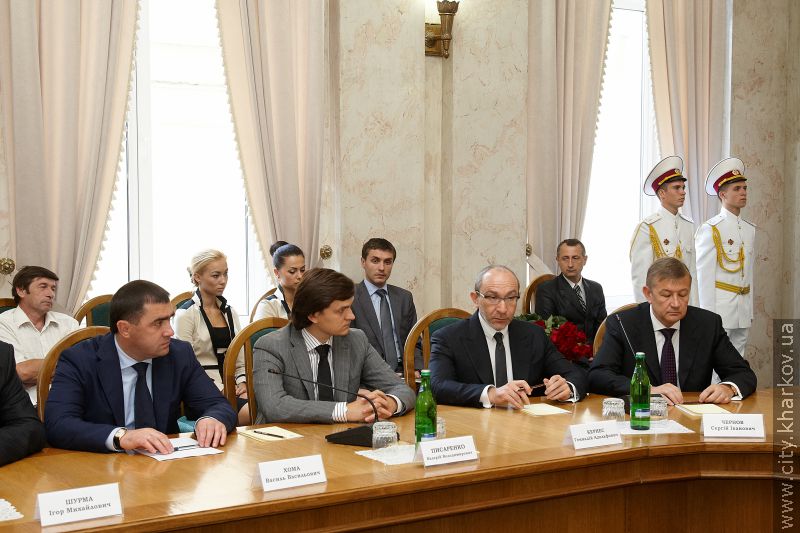 Прем'єр-міністр відвідав обласну клінічну лікарню
