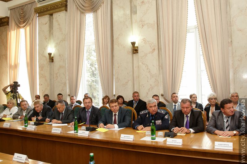 Прем'єр-міністр відвідав обласну клінічну лікарню