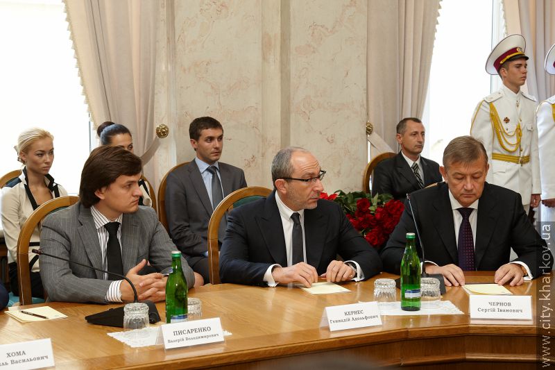 Прем'єр-міністр відвідав обласну клінічну лікарню