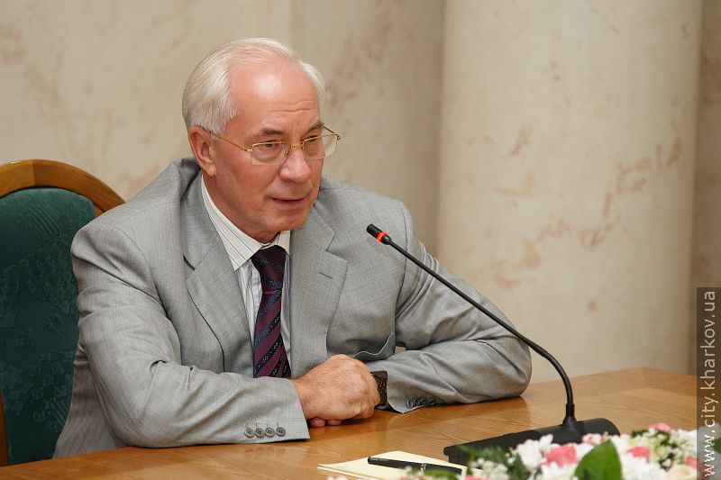 Прем'єр-міністр відвідав обласну клінічну лікарню