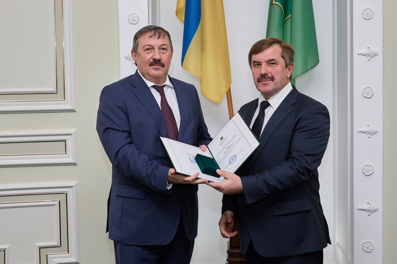 У міськраді привітали працівників місцевого самоврядування