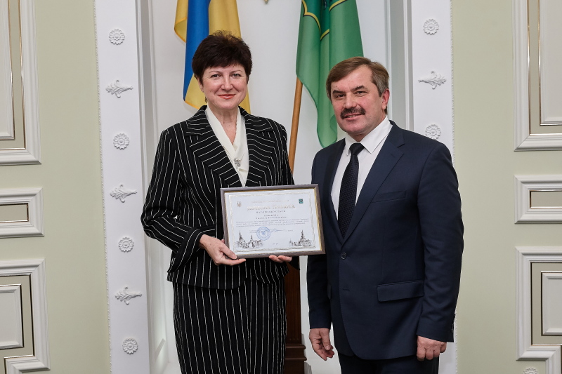 У міськраді привітали працівників місцевого самоврядування