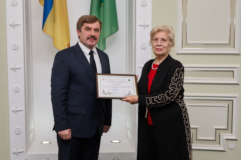 У міськраді привітали працівників місцевого самоврядування