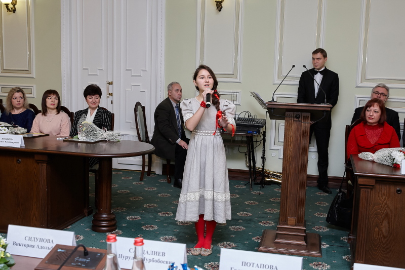 У міськраді привітали працівників місцевого самоврядування