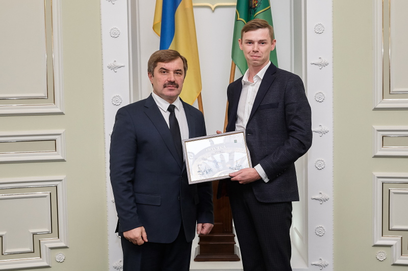 У міськраді привітали працівників місцевого самоврядування
