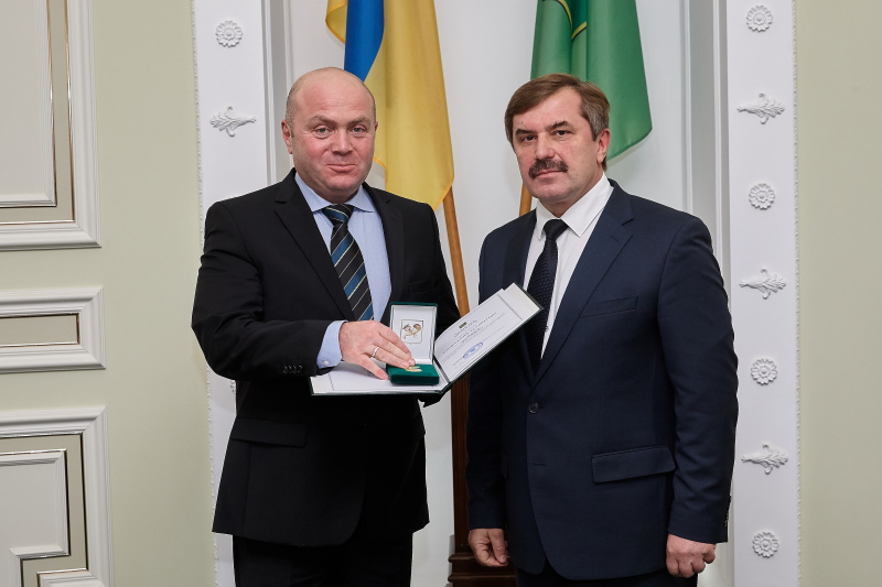У міськраді привітали працівників місцевого самоврядування