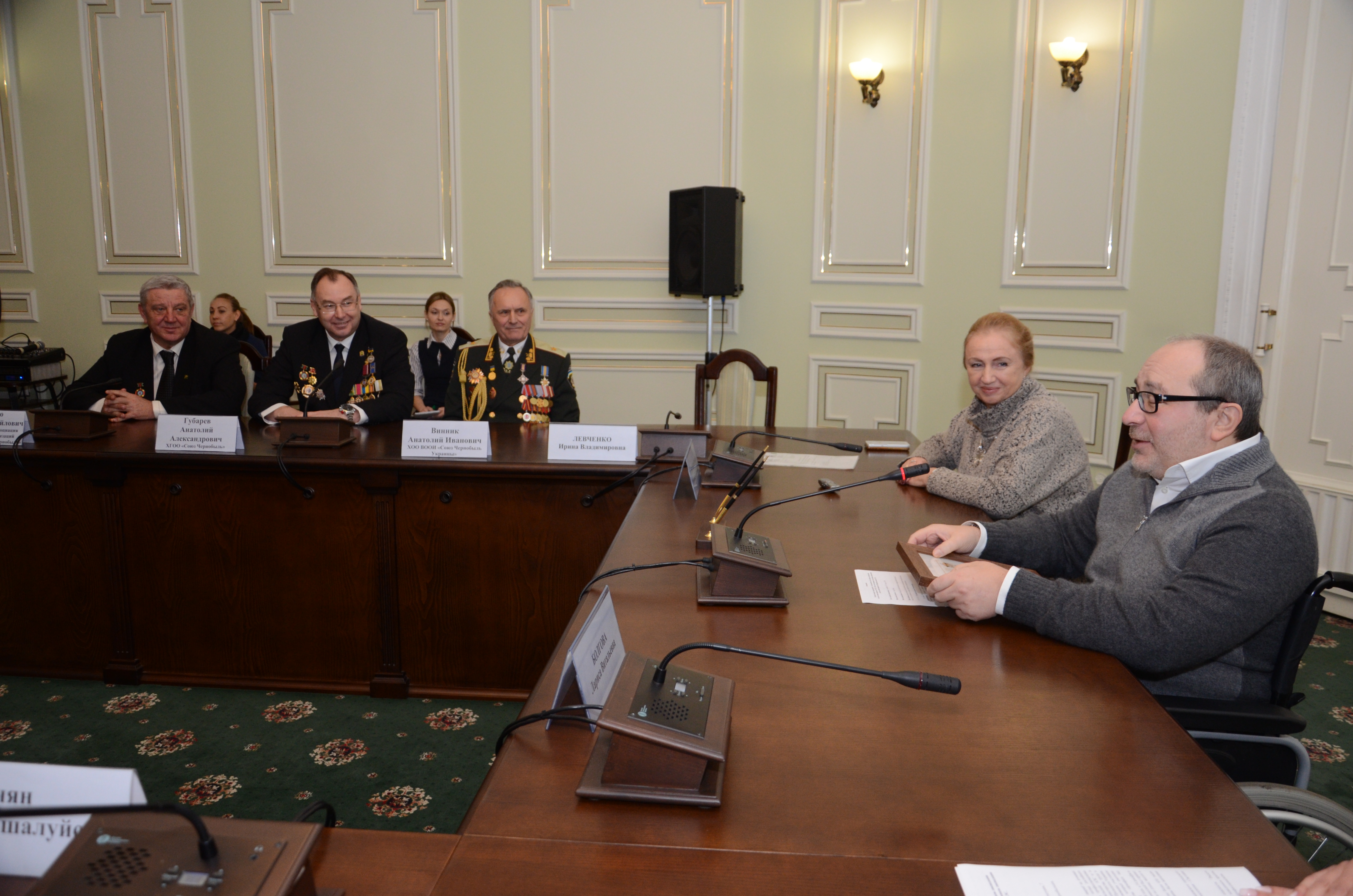 Геннадій Кернес привітав чорнобильців з Днем ліквідаторів аварії на ЧАЕС