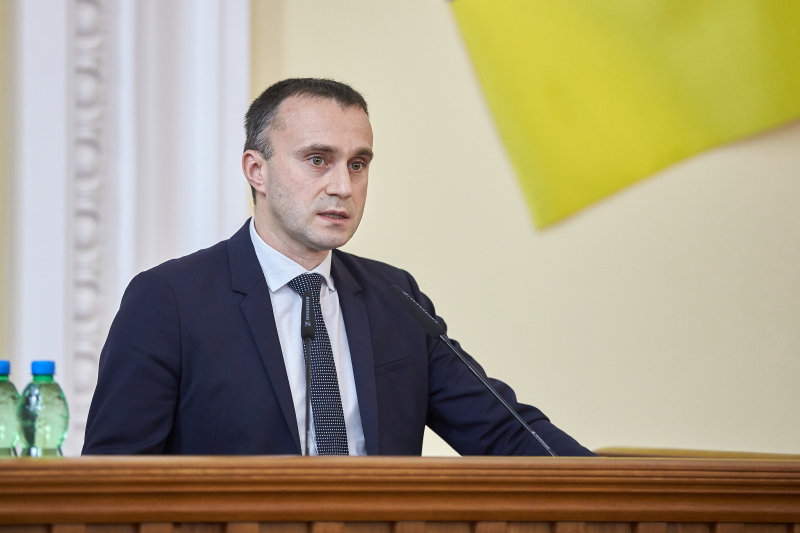 Геннадій Кернес: Місто вперше дає пільгу на проїзд в метро школярам (доповнено)