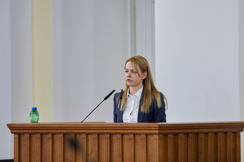 Геннадій Кернес: Місто вперше дає пільгу на проїзд в метро школярам (доповнено)