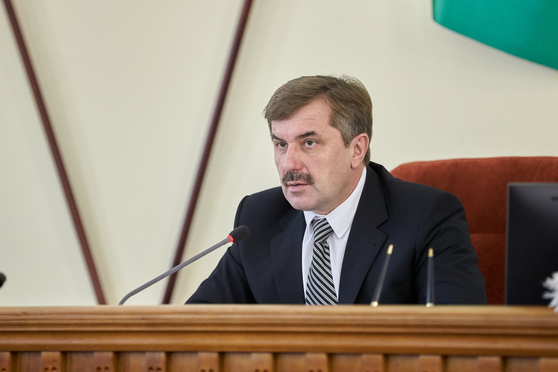 Геннадій Кернес: Місто вперше дає пільгу на проїзд в метро школярам (доповнено)